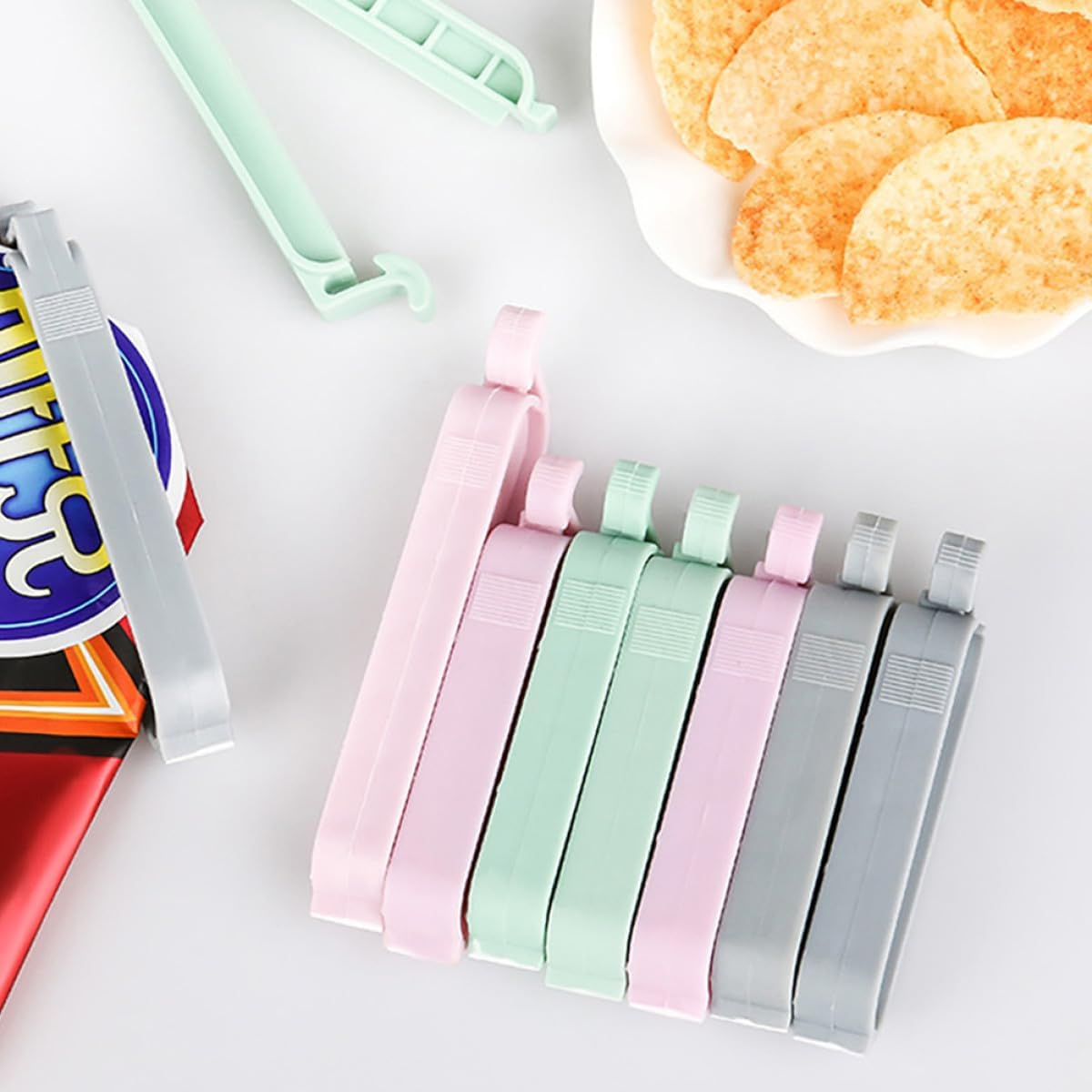 12pcs Mixed Color Plastic Seal - огляд і ціна Food Snacks Wholesale